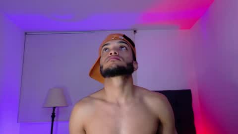 Snapshot of eros_chipre chatting on 17, 5, 2026 Eros online show from 17, 5, 2026