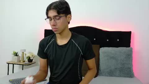 Eros Lux1 online show from 16, 6, 2026