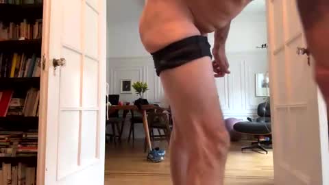 erosforcouples online show from 23, 10, 2025