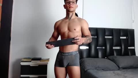 Snapshot of erosscott chatting on 20, 2, 2026 Eros online show from 20, 2, 2026