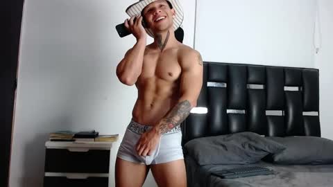 Snapshot of erosscott chatting on 2, 3, 2026 Eros online show from 2, 3, 2026