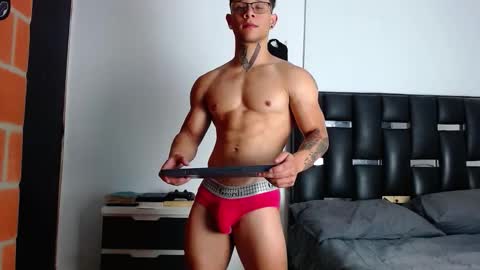 Snapshot of erosscott chatting on 24, 3, 2026 Eros online show from 24, 3, 2026