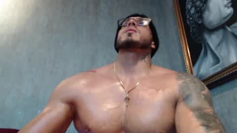 Snapshot of erossteel chatting on 10, 1, 2025 erossteel online show from 10, 1, 2025