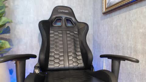 Snapshot of erossteel chatting on 8, 3, 2025 erossteel online show from 8, 3, 2025