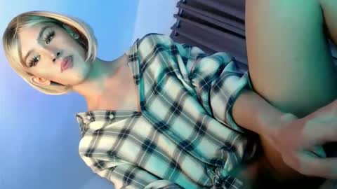 erotic_empress18 online show from 1, 6, 2026