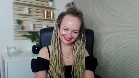 Snapshot of erotic_kaya chatting on 29, 9, 2025 KAYA online show from 29, 9, 2025