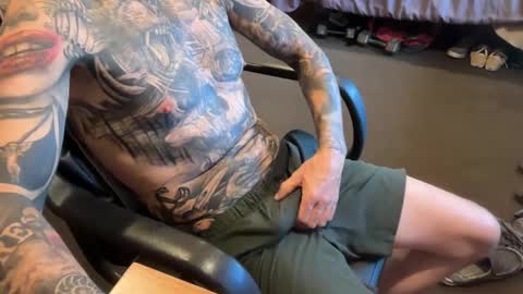 Erotic CloseUps online show from 6, 10, 2025