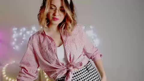 LylaXXX online show from 23, 1, 2025