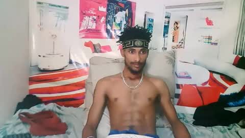 Snapshot of eroticpoison69 chatting on 1, 3, 2026 Liam online show from 1, 3, 2026