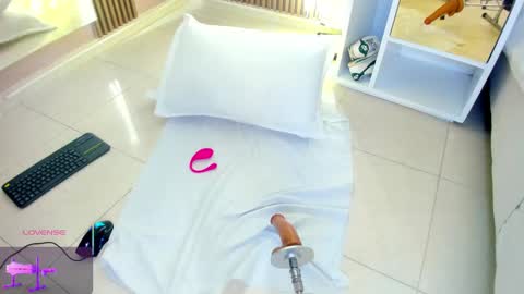 TINY  online show from 4, 3, 2025