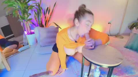 TINY  online show from 29, 4, 2026