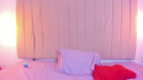 Scarlett online show from 22, 6, 2026