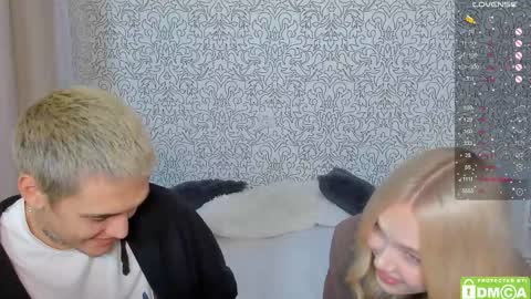 Megan and Brad online show from 28, 10, 2025