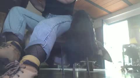 Eskela911 online show from 3, 2, 2025