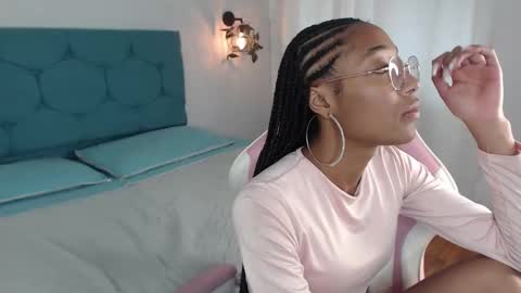 Snapshot of esmeralda_bk chatting on 22, 1, 2025 esmeralda_bk online show from 22, 1, 2025