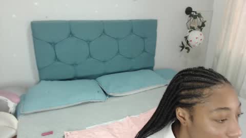 Snapshot of esmeralda_bk chatting on 7, 2, 2025 esmeralda_bk online show from 7, 2, 2025