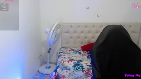 Snapshot of esmeralda_collins__ chatting on 22, 6, 2026 ESMERALDA online show from 22, 6, 2026