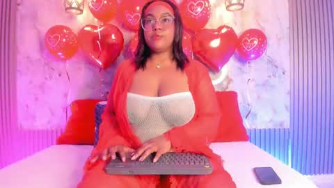 esmeralda online show from 14, 2, 2025