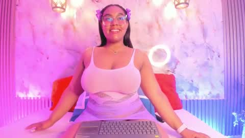 esmeralda online show from 26, 2, 2025