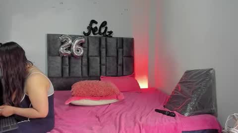 Perla online show from 8, 3, 2026