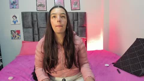 Perla online show from 22, 6, 2026