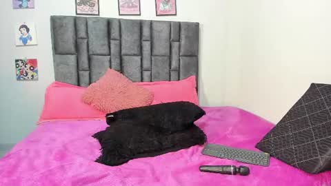 Perla online show from 24, 6, 2026