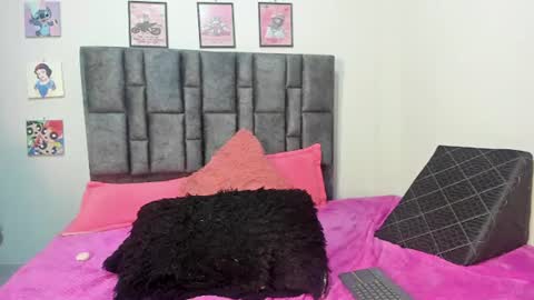 Perla online show from 10, 7, 2026