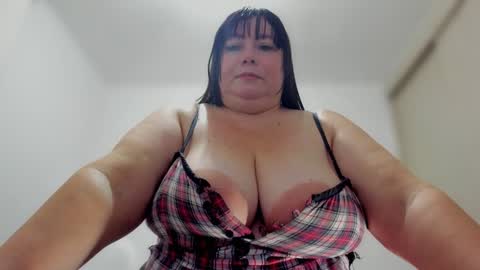 Esmeralda online show from 16, 12, 2024