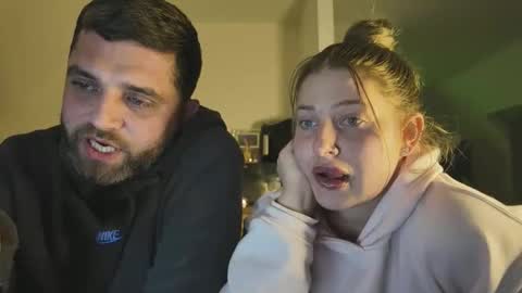 essexcouple online show from 4, 3, 2026