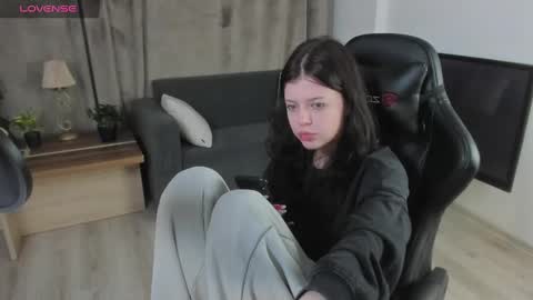 esteria online show from 4, 12, 2024