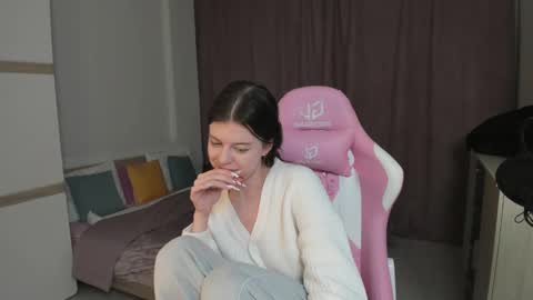 esteria online show from 31, 12, 2024