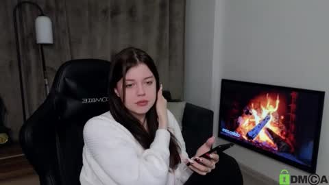 esteria online show from 25, 1, 2025