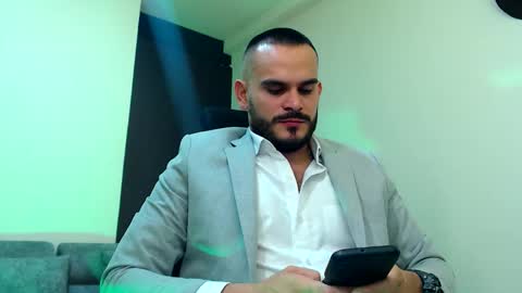 Esteban Fernandez online show from 14, 12, 2025