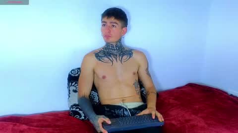 Esteban independent model online show from 2, 5, 2026