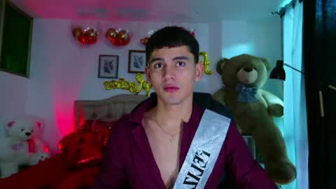 Esteban online show from 28, 4, 2026