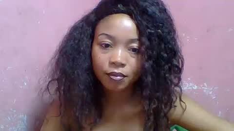 estelah20 online show from 25, 10, 2025