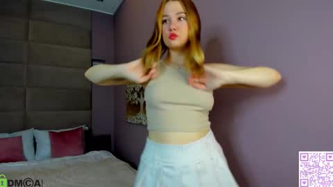 Ester online show from 17, 9, 2025