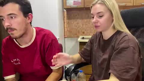 Ester online show from 5, 10, 2025