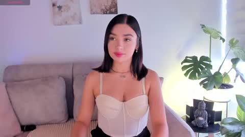 Snapshot of estercollins_ chatting on 30, 10, 2025 Is secret online show from 30, 10, 2025