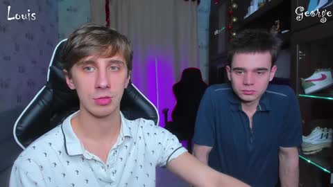 Snapshot of esthetics_boys chatting on 8, 1, 2025 LOUIS online show from 8, 1, 2025