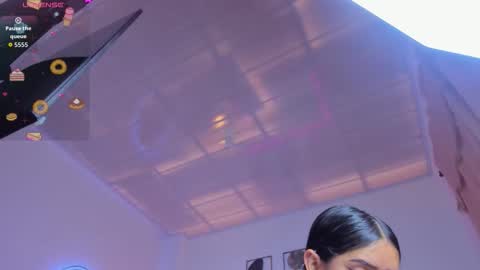 Estrella  online show from 23, 2, 2026