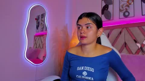 Estrella  online show from 19, 3, 2026