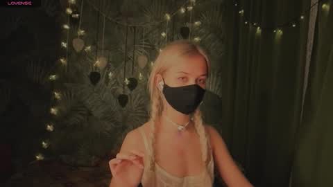 Snapshot of eternalophelia chatting on 5, 3, 2026 Sophia online show from 5, 3, 2026