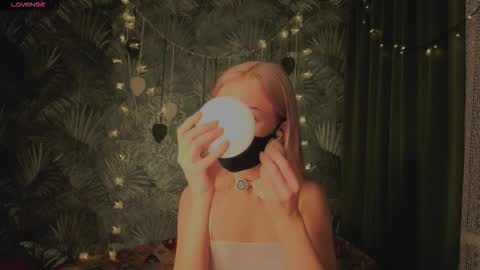 Snapshot of eternalophelia chatting on 10, 3, 2026 Sophia online show from 10, 3, 2026