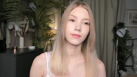 Natalie online show from 23, 10, 2025