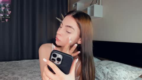 Snapshot of eternity_is_endless chatting on 8, 2, 2025 Mary online show from 8, 2, 2025