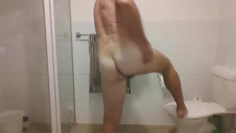 Snapshot of etextratestacle chatting on 6, 10, 2025 ET online show from 6, 10, 2025