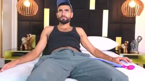 Snapshot of ethan__walker chatting on 19, 11, 2025 Ethan online show from 19, 11, 2025