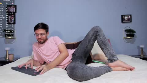 ADAM TAYLOR  ETHAN CAMBAL INDEPENDENT MODELS online show from 3, 1, 2025