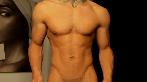 Ethan - Independent model online show from 8, 5, 2026